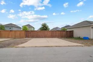 420 Spiny Lizard Ln, San Marcos, TX 78666 - Photo 20