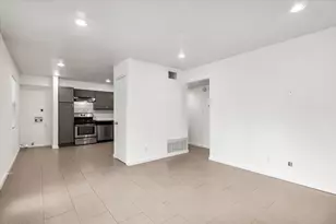 3464 Willowrun Dr, Austin, TX 78704 - Photo 10