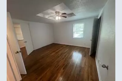 404 S Cougar Avenue, Cedar Park, TX 78613 - Photo 16