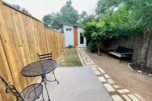 1023 Nile St, Austin, TX 78702 - Photo 12