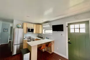 1023 Nile St, Austin, TX 78702 - Photo 4