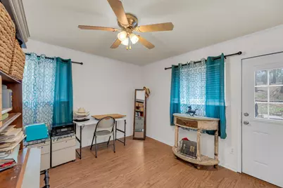 928 Moccasin Trail #1, La Grange, TX 78945 - Photo 18