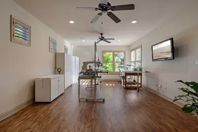 204 Overlook Court, Georgetown, TX 78628 - Photo 10