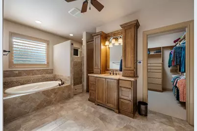 204 Overlook Court, Georgetown, TX 78628 - Photo 18