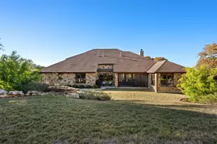 204 Overlook Ct, Georgetown, TX 78628 - Photo 30