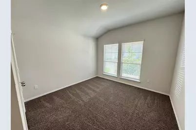 109 Gunther Way, Taylor, TX 76574 - Photo 16