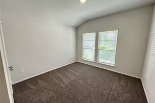 109 Gunther Way, Taylor, TX 76574 - Photo 16