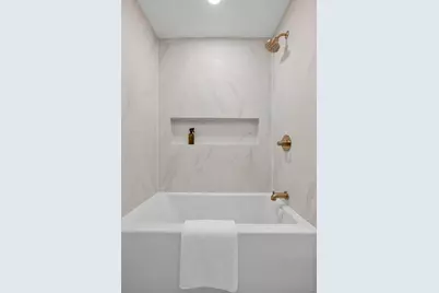 2710 Greenlawn Parkway, Austin, TX 78757 - Photo 22