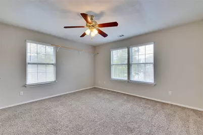 2201 E 18th Street #B, Austin, TX 78702 - Photo 18