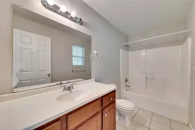 2201 E 18th Street #B, Austin, TX 78702 - Photo 16