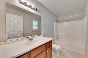 2201 E 18th St, Austin, TX 78702 - Photo 16
