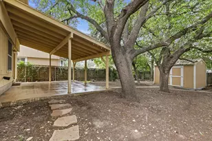 1421 Garden Path Dr, Round Rock, TX 78664 - Photo 26