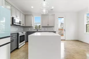 114 Shady Bluff Dr, Wimberley, TX 78676 - Photo 16