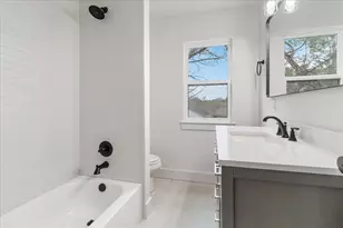 114 Shady Bluff Dr, Wimberley, TX 78676 - Photo 32