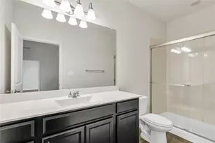 360 Bell Rings Dr, Jarrell, TX 76537 - Photo 10