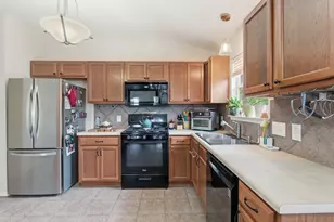 1701 McClannahan Dr, Austin, TX 78748 - Photo 6