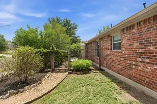1701 McClannahan Dr, Austin, TX 78748 - Photo 26