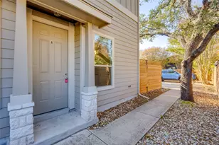 5701 Cougar Dr, Austin, TX 78745 - Photo 2