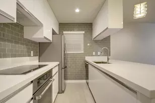 3110 Red River St, Austin, TX 78705 - Photo 4