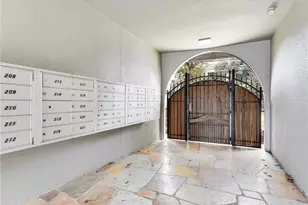 3110 Red River St, Austin, TX 78705 - Photo 26