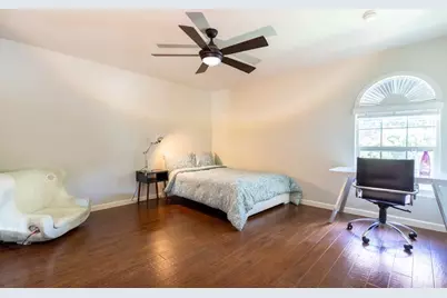 3110 Red River Street #C-402, Austin, TX 78705 - Photo 14