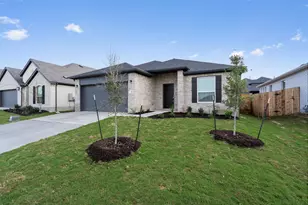 315 Diamondleaf Dr, Buda, TX 78610 - Photo 2