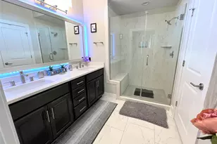 807 E 16th St, Austin, TX 78702 - Photo 18