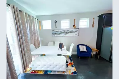 807 E 16th Street #B, Austin, TX 78702 - Photo 12