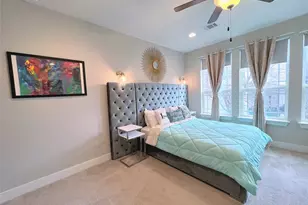 807 E 16th St, Austin, TX 78702 - Photo 16