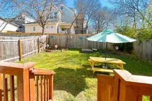 807 E 16th St, Austin, TX 78702 - Photo 30