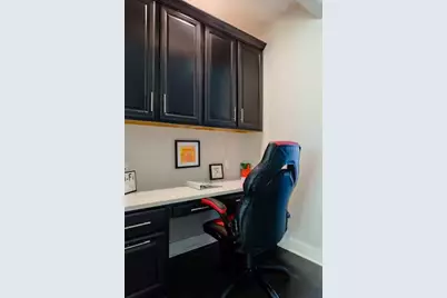 807 E 16th Street #B, Austin, TX 78702 - Photo 14