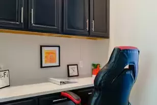 807 E 16th St, Austin, TX 78702 - Photo 14