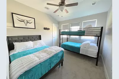 807 E 16th Street #B, Austin, TX 78702 - Photo 20