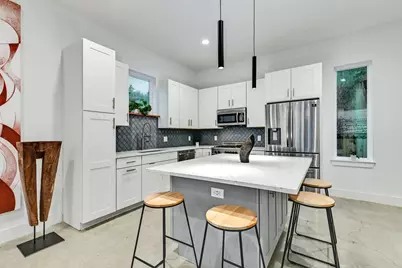 1131 Map Street #2, Austin, TX 78721 - Photo 10