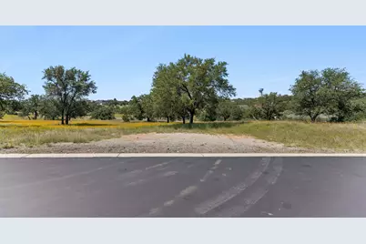 107 Comanche Agate, Horseshoe Bay, TX 78657 - Photo 18