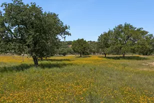 107 Comanche Agate, Horseshoe Bay, TX 78657 - Photo 20