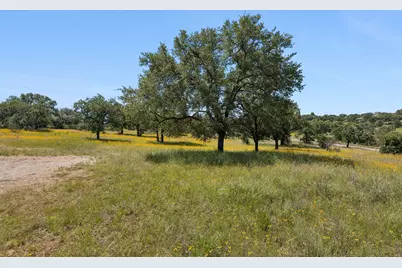 107 Comanche Agate, Horseshoe Bay, TX 78657 - Photo 22