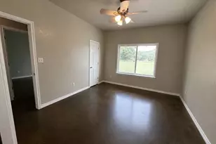 1640 County Road 228, Florence, TX 76527 - Photo 8