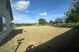 1640 County Road 228, Florence, TX 76527 - Photo 16