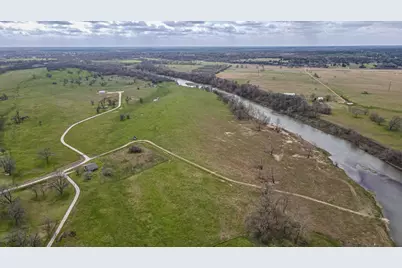 121 Mechelle Street, Smithville, TX 78957 - Photo 12