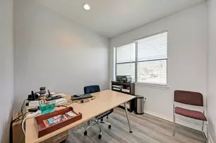 16201 Dodd St, Volente, TX 78641 - Photo 12