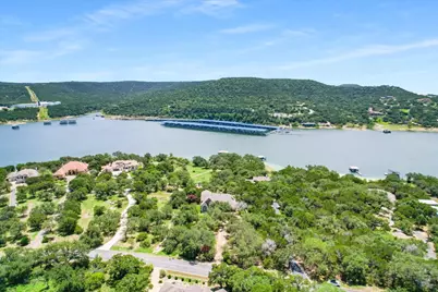 17120 Northlake Hills Drive, Jonestown, TX 78645 - Photo 34