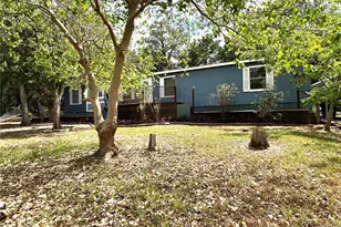 117 Shoshoni Dr, Smithville, TX 78957 - Photo 4