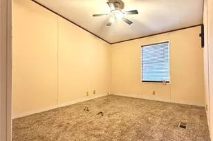 117 Shoshoni Dr, Smithville, TX 78957 - Photo 24