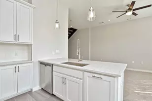 12001 Vista Parke Dr, Austin, TX 78726 - Photo 10