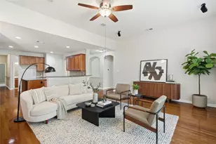 10732 Maelin Dr, Austin, TX 78739 - Photo 2