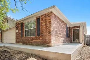 162 Brandons Way, Buda, TX 78610 - Photo 4