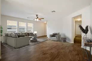 162 Brandons Way, Buda, TX 78610 - Photo 6