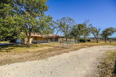 958 County Road 124, Georgetown, TX 78626 - Photo 12