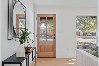 8414 Briarwood Lane, Austin, TX 78757 - Photo 14